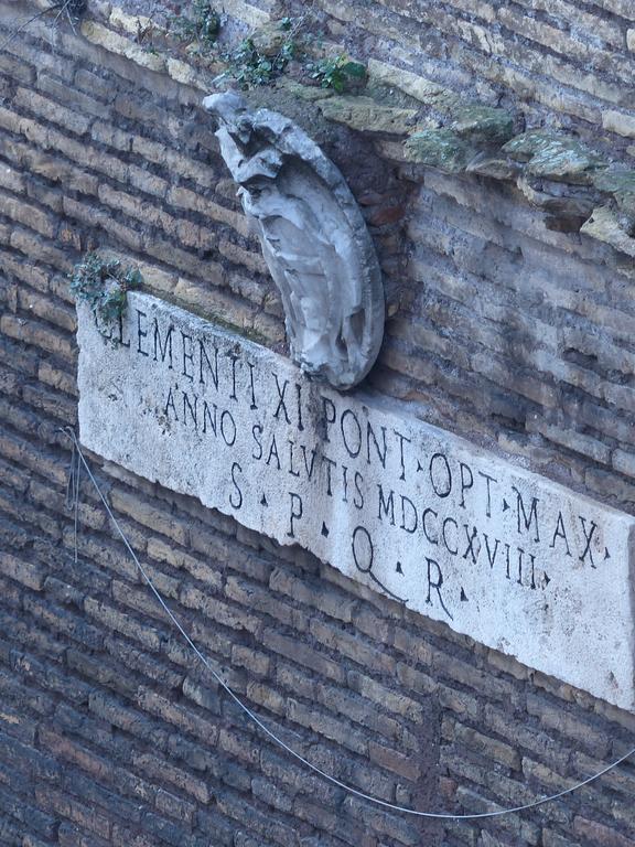 Between Termini & Colosseo ローマ エクステリア 写真